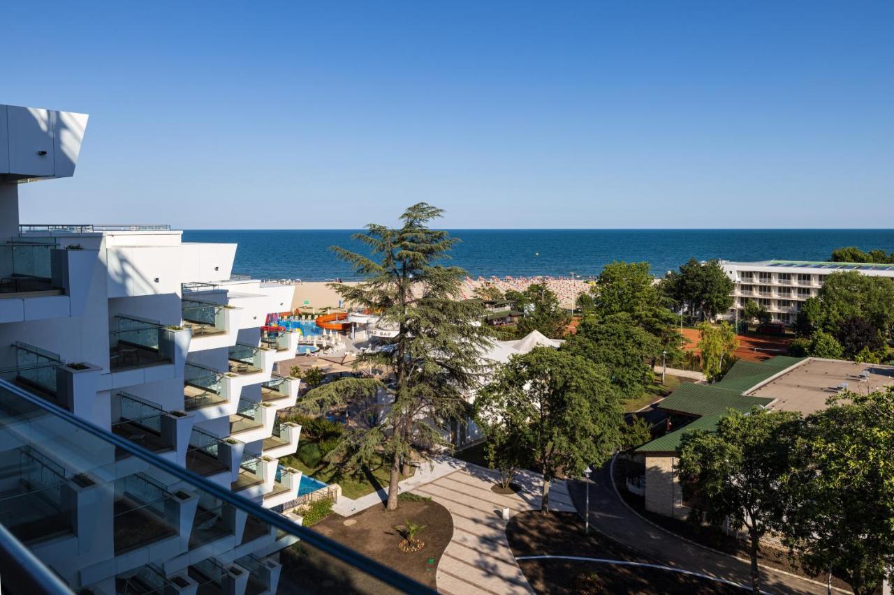 אלבנה Maritim Hotel Amelia מראה חיצוני תמונה
